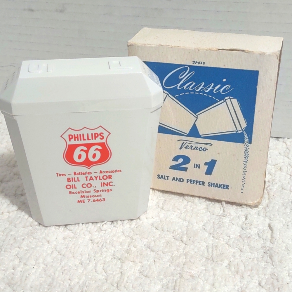 Route 66 Classic Salt & Pepper Shaker
